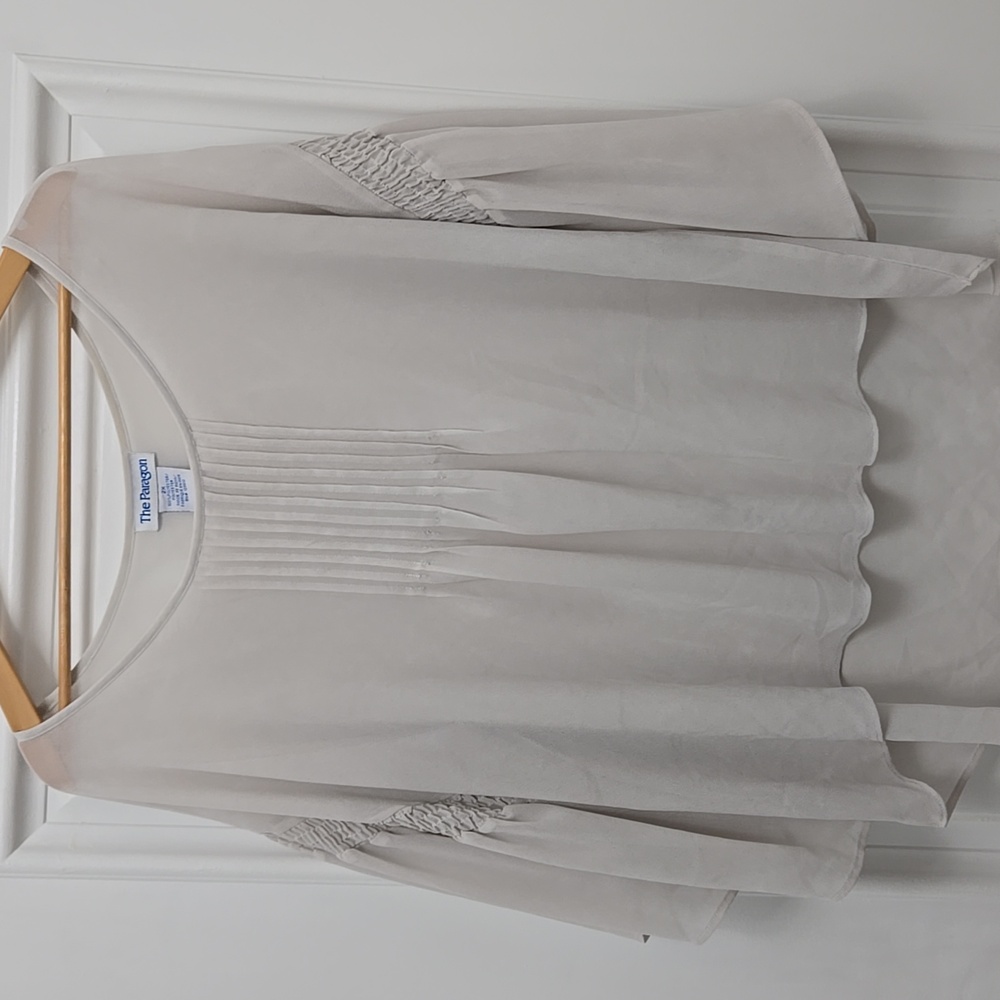PARAGON Very.light Pinky Beige Blouse.